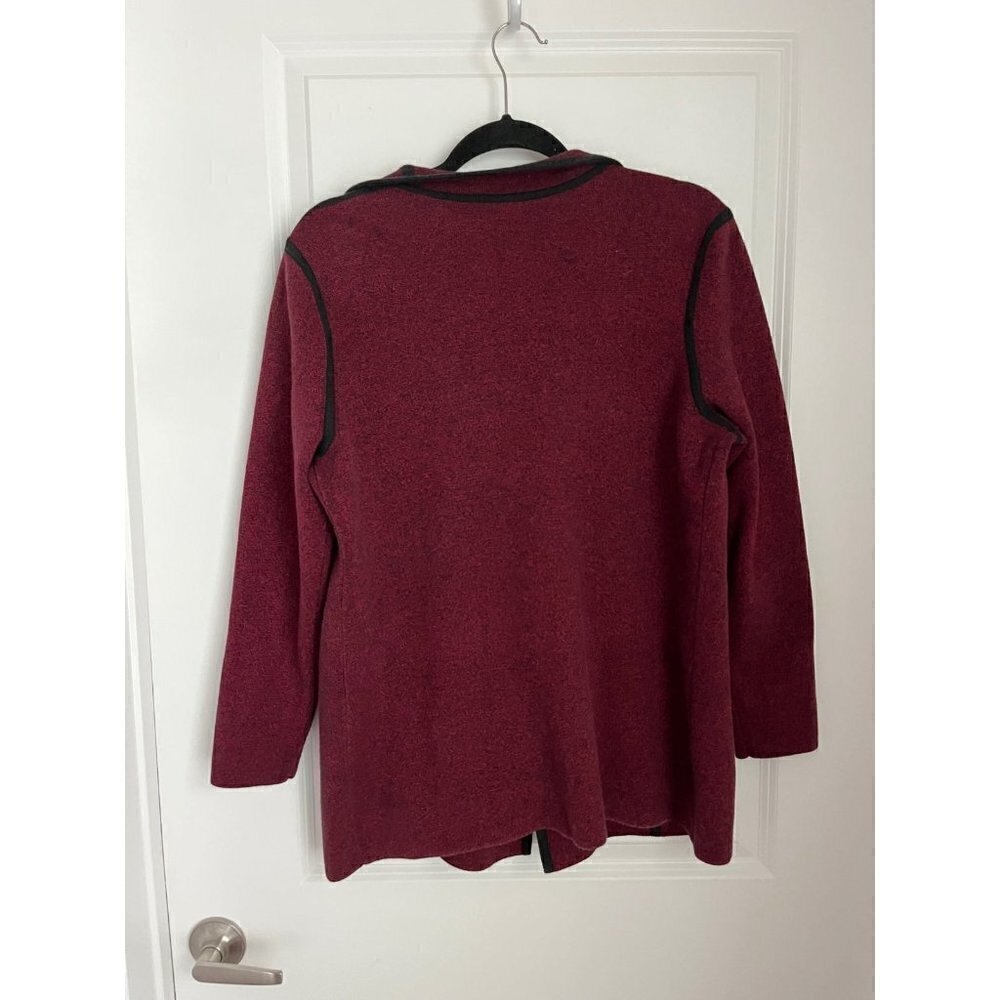 Cardigan - Picture 2 of 3